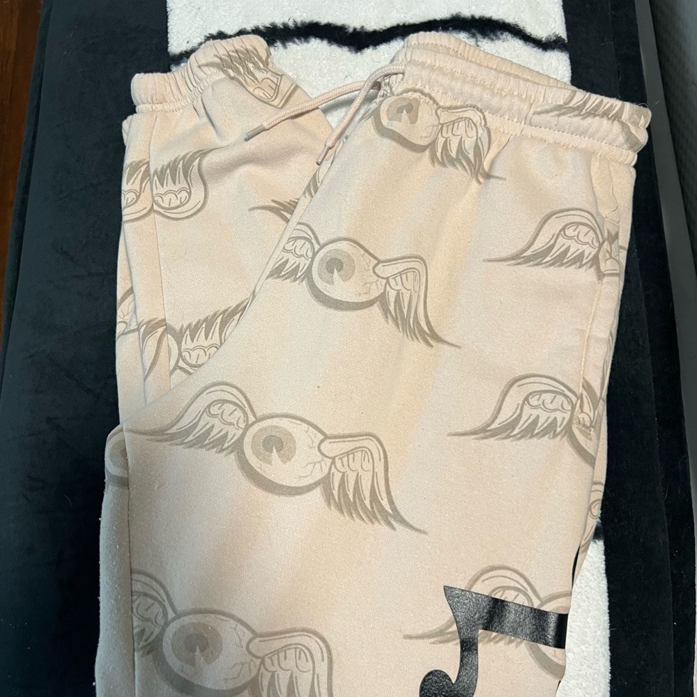 Von Dutch Beige Graphic Jogger Bottoms